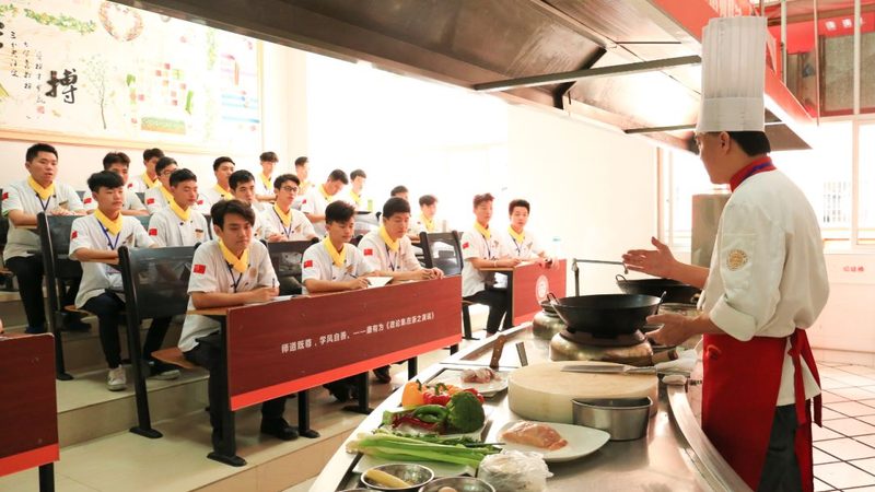 火锅底料代加工：揭秘设备及费用背后的关键要素**